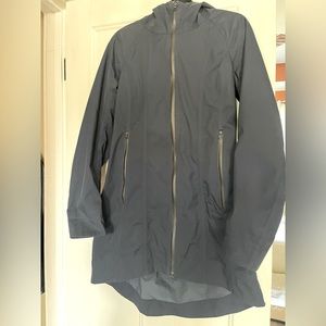 Right as Rain Lululemon coat - size 8
